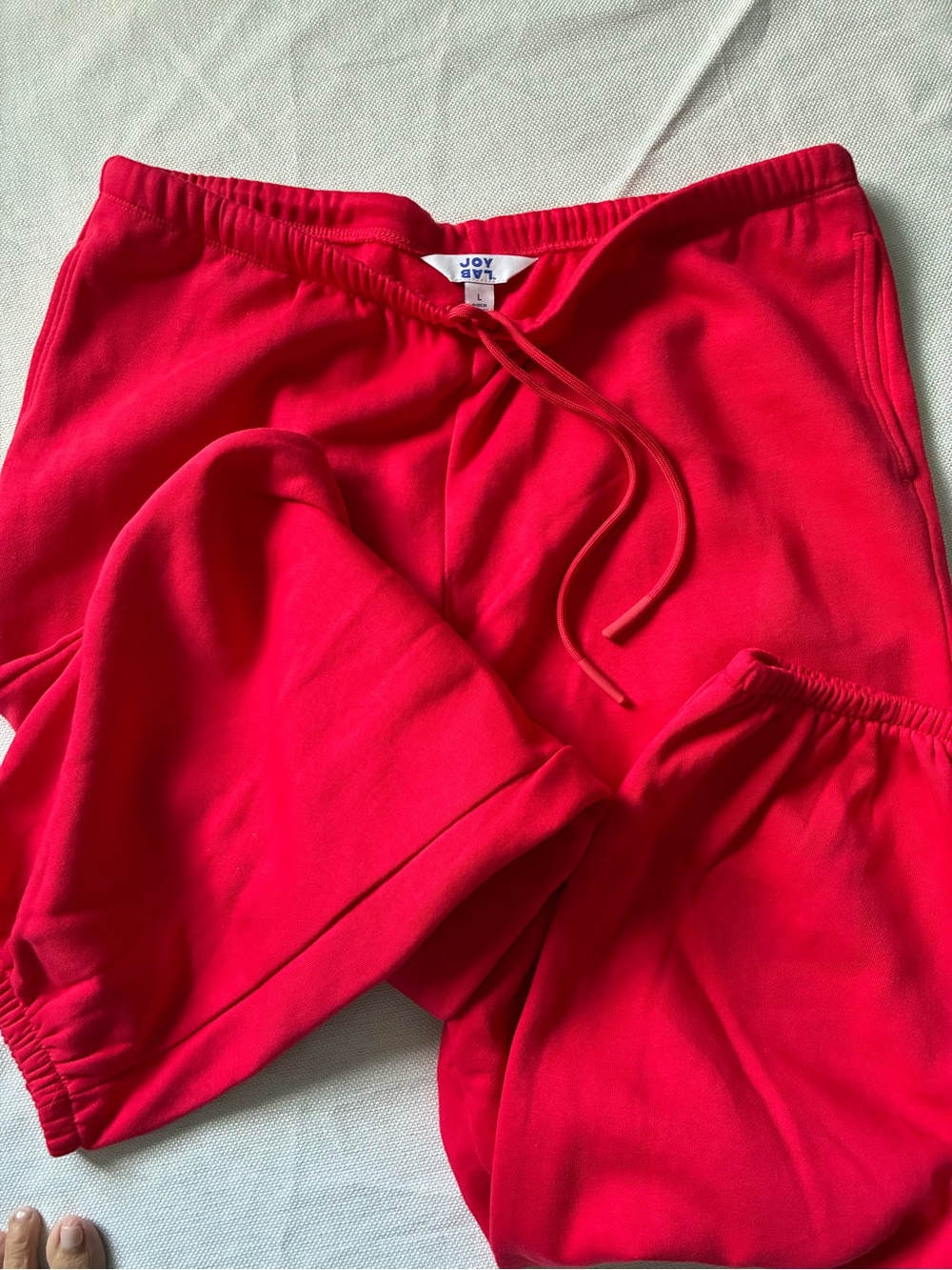 Joy Lab Women’s Red Sweatpant Joggers Size Large